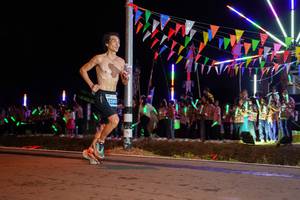 BIB: 2585
                            <button type="button" onclick="openModal(15866967)" class="btn btn-primary btn-sm float-right btn-popup" data-toggle="modal" data-target=".modal-high-quality">
                        <i class="fas fa-shopping-cart"></i> Add to Cart
                    </button>
                                            <button type="button" onclick="isThisMe(15866967, true)" class="btn btn-success btn-sm float-right btn-popup btn-isme hidden" data-toggle="tooltip" data-placement="bottom" title="นี่คือรูปของคุณใช่ไหม คลิกที่นี่เพื่อเอาเข้าอัลบั้ม">
                        <i class="fas fa-plus"></i> Add to album
                    </button>
                    <button type="button" onclick="isThisMe(15866967, false)" class="btn btn-warning btn-sm float-right btn-popup btn-isnotme hidden">
                        <i class="fas fa-ban"></i> Remove from album
                    </button>