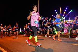 BIB: 42304
                            <button type="button" onclick="openModal(15868456)" class="btn btn-primary btn-sm float-right btn-popup" data-toggle="modal" data-target=".modal-high-quality">
                        <i class="fas fa-shopping-cart"></i> Add to Cart
                    </button>
                                            <button type="button" onclick="isThisMe(15868456, true)" class="btn btn-success btn-sm float-right btn-popup btn-isme hidden" data-toggle="tooltip" data-placement="bottom" title="นี่คือรูปของคุณใช่ไหม คลิกที่นี่เพื่อเอาเข้าอัลบั้ม">
                        <i class="fas fa-plus"></i> Add to album
                    </button>
                    <button type="button" onclick="isThisMe(15868456, false)" class="btn btn-warning btn-sm float-right btn-popup btn-isnotme hidden">
                        <i class="fas fa-ban"></i> Remove from album
                    </button>