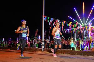 BIB: 247, 4225
                            <button type="button" onclick="openModal(15866987)" class="btn btn-primary btn-sm float-right btn-popup" data-toggle="modal" data-target=".modal-high-quality">
                        <i class="fas fa-shopping-cart"></i> Add to Cart
                    </button>
                                            <button type="button" onclick="isThisMe(15866987, true)" class="btn btn-success btn-sm float-right btn-popup btn-isme hidden" data-toggle="tooltip" data-placement="bottom" title="นี่คือรูปของคุณใช่ไหม คลิกที่นี่เพื่อเอาเข้าอัลบั้ม">
                        <i class="fas fa-plus"></i> Add to album
                    </button>
                    <button type="button" onclick="isThisMe(15866987, false)" class="btn btn-warning btn-sm float-right btn-popup btn-isnotme hidden">
                        <i class="fas fa-ban"></i> Remove from album
                    </button>