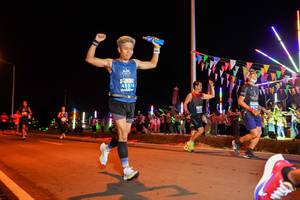 BIB: 4974
                            <button type="button" onclick="openModal(15867736)" class="btn btn-primary btn-sm float-right btn-popup" data-toggle="modal" data-target=".modal-high-quality">
                        <i class="fas fa-shopping-cart"></i> Add to Cart
                    </button>
                                            <button type="button" onclick="isThisMe(15867736, true)" class="btn btn-success btn-sm float-right btn-popup btn-isme hidden" data-toggle="tooltip" data-placement="bottom" title="นี่คือรูปของคุณใช่ไหม คลิกที่นี่เพื่อเอาเข้าอัลบั้ม">
                        <i class="fas fa-plus"></i> Add to album
                    </button>
                    <button type="button" onclick="isThisMe(15867736, false)" class="btn btn-warning btn-sm float-right btn-popup btn-isnotme hidden">
                        <i class="fas fa-ban"></i> Remove from album
                    </button>