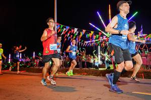 BIB: 473
                            <button type="button" onclick="openModal(15867319)" class="btn btn-primary btn-sm float-right btn-popup" data-toggle="modal" data-target=".modal-high-quality">
                        <i class="fas fa-shopping-cart"></i> Add to Cart
                    </button>
                                            <button type="button" onclick="isThisMe(15867319, true)" class="btn btn-success btn-sm float-right btn-popup btn-isme hidden" data-toggle="tooltip" data-placement="bottom" title="นี่คือรูปของคุณใช่ไหม คลิกที่นี่เพื่อเอาเข้าอัลบั้ม">
                        <i class="fas fa-plus"></i> Add to album
                    </button>
                    <button type="button" onclick="isThisMe(15867319, false)" class="btn btn-warning btn-sm float-right btn-popup btn-isnotme hidden">
                        <i class="fas fa-ban"></i> Remove from album
                    </button>