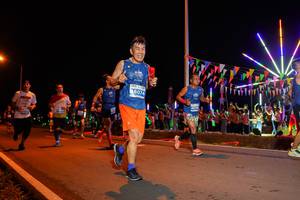 BIB: 6074
                            <button type="button" onclick="openModal(15867893)" class="btn btn-primary btn-sm float-right btn-popup" data-toggle="modal" data-target=".modal-high-quality">
                        <i class="fas fa-shopping-cart"></i> Add to Cart
                    </button>
                                            <button type="button" onclick="isThisMe(15867893, true)" class="btn btn-success btn-sm float-right btn-popup btn-isme hidden" data-toggle="tooltip" data-placement="bottom" title="นี่คือรูปของคุณใช่ไหม คลิกที่นี่เพื่อเอาเข้าอัลบั้ม">
                        <i class="fas fa-plus"></i> Add to album
                    </button>
                    <button type="button" onclick="isThisMe(15867893, false)" class="btn btn-warning btn-sm float-right btn-popup btn-isnotme hidden">
                        <i class="fas fa-ban"></i> Remove from album
                    </button>