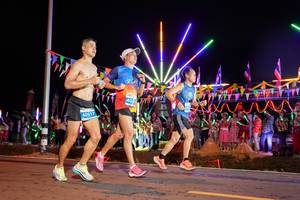 BIB: 40517
                            <button type="button" onclick="openModal(15866975)" class="btn btn-primary btn-sm float-right btn-popup" data-toggle="modal" data-target=".modal-high-quality">
                        <i class="fas fa-shopping-cart"></i> Add to Cart
                    </button>
                                            <button type="button" onclick="isThisMe(15866975, true)" class="btn btn-success btn-sm float-right btn-popup btn-isme hidden" data-toggle="tooltip" data-placement="bottom" title="นี่คือรูปของคุณใช่ไหม คลิกที่นี่เพื่อเอาเข้าอัลบั้ม">
                        <i class="fas fa-plus"></i> Add to album
                    </button>
                    <button type="button" onclick="isThisMe(15866975, false)" class="btn btn-warning btn-sm float-right btn-popup btn-isnotme hidden">
                        <i class="fas fa-ban"></i> Remove from album
                    </button>