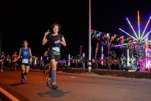 BIB: 4335
                            <button type="button" onclick="openModal(15868307)" class="btn btn-primary btn-sm float-right btn-popup" data-toggle="modal" data-target=".modal-high-quality">
                        <i class="fas fa-shopping-cart"></i> Add to Cart
                    </button>
                                            <button type="button" onclick="isThisMe(15868307, true)" class="btn btn-success btn-sm float-right btn-popup btn-isme hidden" data-toggle="tooltip" data-placement="bottom" title="นี่คือรูปของคุณใช่ไหม คลิกที่นี่เพื่อเอาเข้าอัลบั้ม">
                        <i class="fas fa-plus"></i> Add to album
                    </button>
                    <button type="button" onclick="isThisMe(15868307, false)" class="btn btn-warning btn-sm float-right btn-popup btn-isnotme hidden">
                        <i class="fas fa-ban"></i> Remove from album
                    </button>