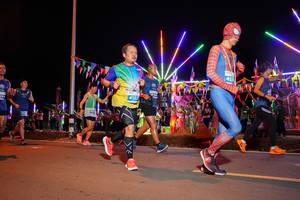 BIB: 4137
                            <button type="button" onclick="openModal(15868464)" class="btn btn-primary btn-sm float-right btn-popup" data-toggle="modal" data-target=".modal-high-quality">
                        <i class="fas fa-shopping-cart"></i> Add to Cart
                    </button>
                                            <button type="button" onclick="isThisMe(15868464, true)" class="btn btn-success btn-sm float-right btn-popup btn-isme hidden" data-toggle="tooltip" data-placement="bottom" title="นี่คือรูปของคุณใช่ไหม คลิกที่นี่เพื่อเอาเข้าอัลบั้ม">
                        <i class="fas fa-plus"></i> Add to album
                    </button>
                    <button type="button" onclick="isThisMe(15868464, false)" class="btn btn-warning btn-sm float-right btn-popup btn-isnotme hidden">
                        <i class="fas fa-ban"></i> Remove from album
                    </button>