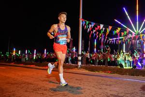 BIB: 41280
                            <button type="button" onclick="openModal(15866661)" class="btn btn-primary btn-sm float-right btn-popup" data-toggle="modal" data-target=".modal-high-quality">
                        <i class="fas fa-shopping-cart"></i> Add to Cart
                    </button>
                                            <button type="button" onclick="isThisMe(15866661, true)" class="btn btn-success btn-sm float-right btn-popup btn-isme hidden" data-toggle="tooltip" data-placement="bottom" title="นี่คือรูปของคุณใช่ไหม คลิกที่นี่เพื่อเอาเข้าอัลบั้ม">
                        <i class="fas fa-plus"></i> Add to album
                    </button>
                    <button type="button" onclick="isThisMe(15866661, false)" class="btn btn-warning btn-sm float-right btn-popup btn-isnotme hidden">
                        <i class="fas fa-ban"></i> Remove from album
                    </button>