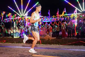 BIB: 407
                            <button type="button" onclick="openModal(15866510)" class="btn btn-primary btn-sm float-right btn-popup" data-toggle="modal" data-target=".modal-high-quality">
                        <i class="fas fa-shopping-cart"></i> Add to Cart
                    </button>
                                            <button type="button" onclick="isThisMe(15866510, true)" class="btn btn-success btn-sm float-right btn-popup btn-isme hidden" data-toggle="tooltip" data-placement="bottom" title="นี่คือรูปของคุณใช่ไหม คลิกที่นี่เพื่อเอาเข้าอัลบั้ม">
                        <i class="fas fa-plus"></i> Add to album
                    </button>
                    <button type="button" onclick="isThisMe(15866510, false)" class="btn btn-warning btn-sm float-right btn-popup btn-isnotme hidden">
                        <i class="fas fa-ban"></i> Remove from album
                    </button>