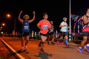 BIB: 42484, 40276
                            <button type="button" onclick="openModal(15867719)" class="btn btn-primary btn-sm float-right btn-popup" data-toggle="modal" data-target=".modal-high-quality">
                        <i class="fas fa-shopping-cart"></i> Add to Cart
                    </button>
                                            <button type="button" onclick="isThisMe(15867719, true)" class="btn btn-success btn-sm float-right btn-popup btn-isme hidden" data-toggle="tooltip" data-placement="bottom" title="นี่คือรูปของคุณใช่ไหม คลิกที่นี่เพื่อเอาเข้าอัลบั้ม">
                        <i class="fas fa-plus"></i> Add to album
                    </button>
                    <button type="button" onclick="isThisMe(15867719, false)" class="btn btn-warning btn-sm float-right btn-popup btn-isnotme hidden">
                        <i class="fas fa-ban"></i> Remove from album
                    </button>