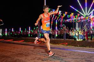 BIB: 421
                            <button type="button" onclick="openModal(15866519)" class="btn btn-primary btn-sm float-right btn-popup" data-toggle="modal" data-target=".modal-high-quality">
                        <i class="fas fa-shopping-cart"></i> Add to Cart
                    </button>
                                            <button type="button" onclick="isThisMe(15866519, true)" class="btn btn-success btn-sm float-right btn-popup btn-isme hidden" data-toggle="tooltip" data-placement="bottom" title="นี่คือรูปของคุณใช่ไหม คลิกที่นี่เพื่อเอาเข้าอัลบั้ม">
                        <i class="fas fa-plus"></i> Add to album
                    </button>
                    <button type="button" onclick="isThisMe(15866519, false)" class="btn btn-warning btn-sm float-right btn-popup btn-isnotme hidden">
                        <i class="fas fa-ban"></i> Remove from album
                    </button>