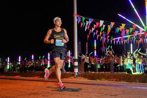 BIB: 4593
                            <button type="button" onclick="openModal(15866697)" class="btn btn-primary btn-sm float-right btn-popup" data-toggle="modal" data-target=".modal-high-quality">
                        <i class="fas fa-shopping-cart"></i> Add to Cart
                    </button>
                                            <button type="button" onclick="isThisMe(15866697, true)" class="btn btn-success btn-sm float-right btn-popup btn-isme hidden" data-toggle="tooltip" data-placement="bottom" title="นี่คือรูปของคุณใช่ไหม คลิกที่นี่เพื่อเอาเข้าอัลบั้ม">
                        <i class="fas fa-plus"></i> Add to album
                    </button>
                    <button type="button" onclick="isThisMe(15866697, false)" class="btn btn-warning btn-sm float-right btn-popup btn-isnotme hidden">
                        <i class="fas fa-ban"></i> Remove from album
                    </button>