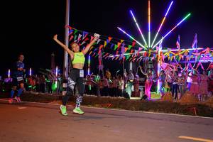 BIB: 431
                            <button type="button" onclick="openModal(15868081)" class="btn btn-primary btn-sm float-right btn-popup" data-toggle="modal" data-target=".modal-high-quality">
                        <i class="fas fa-shopping-cart"></i> Add to Cart
                    </button>
                                            <button type="button" onclick="isThisMe(15868081, true)" class="btn btn-success btn-sm float-right btn-popup btn-isme hidden" data-toggle="tooltip" data-placement="bottom" title="นี่คือรูปของคุณใช่ไหม คลิกที่นี่เพื่อเอาเข้าอัลบั้ม">
                        <i class="fas fa-plus"></i> Add to album
                    </button>
                    <button type="button" onclick="isThisMe(15868081, false)" class="btn btn-warning btn-sm float-right btn-popup btn-isnotme hidden">
                        <i class="fas fa-ban"></i> Remove from album
                    </button>