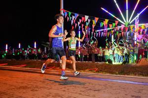 BIB: 4763
                            <button type="button" onclick="openModal(15866616)" class="btn btn-primary btn-sm float-right btn-popup" data-toggle="modal" data-target=".modal-high-quality">
                        <i class="fas fa-shopping-cart"></i> Add to Cart
                    </button>
                                            <button type="button" onclick="isThisMe(15866616, true)" class="btn btn-success btn-sm float-right btn-popup btn-isme hidden" data-toggle="tooltip" data-placement="bottom" title="นี่คือรูปของคุณใช่ไหม คลิกที่นี่เพื่อเอาเข้าอัลบั้ม">
                        <i class="fas fa-plus"></i> Add to album
                    </button>
                    <button type="button" onclick="isThisMe(15866616, false)" class="btn btn-warning btn-sm float-right btn-popup btn-isnotme hidden">
                        <i class="fas fa-ban"></i> Remove from album
                    </button>