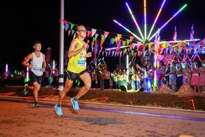 BIB: 4154, 46815
                            <button type="button" onclick="openModal(15866640)" class="btn btn-primary btn-sm float-right btn-popup" data-toggle="modal" data-target=".modal-high-quality">
                        <i class="fas fa-shopping-cart"></i> Add to Cart
                    </button>
                                            <button type="button" onclick="isThisMe(15866640, true)" class="btn btn-success btn-sm float-right btn-popup btn-isme hidden" data-toggle="tooltip" data-placement="bottom" title="นี่คือรูปของคุณใช่ไหม คลิกที่นี่เพื่อเอาเข้าอัลบั้ม">
                        <i class="fas fa-plus"></i> Add to album
                    </button>
                    <button type="button" onclick="isThisMe(15866640, false)" class="btn btn-warning btn-sm float-right btn-popup btn-isnotme hidden">
                        <i class="fas fa-ban"></i> Remove from album
                    </button>