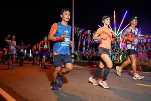 BIB: 4214
                            <button type="button" onclick="openModal(15868168)" class="btn btn-primary btn-sm float-right btn-popup" data-toggle="modal" data-target=".modal-high-quality">
                        <i class="fas fa-shopping-cart"></i> Add to Cart
                    </button>
                                            <button type="button" onclick="isThisMe(15868168, true)" class="btn btn-success btn-sm float-right btn-popup btn-isme hidden" data-toggle="tooltip" data-placement="bottom" title="นี่คือรูปของคุณใช่ไหม คลิกที่นี่เพื่อเอาเข้าอัลบั้ม">
                        <i class="fas fa-plus"></i> Add to album
                    </button>
                    <button type="button" onclick="isThisMe(15868168, false)" class="btn btn-warning btn-sm float-right btn-popup btn-isnotme hidden">
                        <i class="fas fa-ban"></i> Remove from album
                    </button>