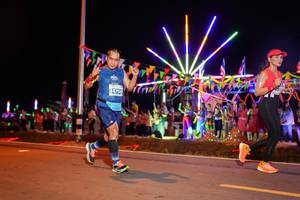 BIB: 5700
                            <button type="button" onclick="openModal(15868077)" class="btn btn-primary btn-sm float-right btn-popup" data-toggle="modal" data-target=".modal-high-quality">
                        <i class="fas fa-shopping-cart"></i> Add to Cart
                    </button>
                                            <button type="button" onclick="isThisMe(15868077, true)" class="btn btn-success btn-sm float-right btn-popup btn-isme hidden" data-toggle="tooltip" data-placement="bottom" title="นี่คือรูปของคุณใช่ไหม คลิกที่นี่เพื่อเอาเข้าอัลบั้ม">
                        <i class="fas fa-plus"></i> Add to album
                    </button>
                    <button type="button" onclick="isThisMe(15868077, false)" class="btn btn-warning btn-sm float-right btn-popup btn-isnotme hidden">
                        <i class="fas fa-ban"></i> Remove from album
                    </button>