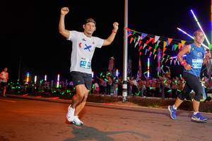 BIB: 46405
                            <button type="button" onclick="openModal(15867302)" class="btn btn-primary btn-sm float-right btn-popup" data-toggle="modal" data-target=".modal-high-quality">
                        <i class="fas fa-shopping-cart"></i> Add to Cart
                    </button>
                                            <button type="button" onclick="isThisMe(15867302, true)" class="btn btn-success btn-sm float-right btn-popup btn-isme hidden" data-toggle="tooltip" data-placement="bottom" title="นี่คือรูปของคุณใช่ไหม คลิกที่นี่เพื่อเอาเข้าอัลบั้ม">
                        <i class="fas fa-plus"></i> Add to album
                    </button>
                    <button type="button" onclick="isThisMe(15867302, false)" class="btn btn-warning btn-sm float-right btn-popup btn-isnotme hidden">
                        <i class="fas fa-ban"></i> Remove from album
                    </button>