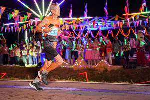 BIB: 4709
                            <button type="button" onclick="openModal(15866627)" class="btn btn-primary btn-sm float-right btn-popup" data-toggle="modal" data-target=".modal-high-quality">
                        <i class="fas fa-shopping-cart"></i> Add to Cart
                    </button>
                                            <button type="button" onclick="isThisMe(15866627, true)" class="btn btn-success btn-sm float-right btn-popup btn-isme hidden" data-toggle="tooltip" data-placement="bottom" title="นี่คือรูปของคุณใช่ไหม คลิกที่นี่เพื่อเอาเข้าอัลบั้ม">
                        <i class="fas fa-plus"></i> Add to album
                    </button>
                    <button type="button" onclick="isThisMe(15866627, false)" class="btn btn-warning btn-sm float-right btn-popup btn-isnotme hidden">
                        <i class="fas fa-ban"></i> Remove from album
                    </button>