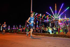 BIB: 043
                            <button type="button" onclick="openModal(15867429)" class="btn btn-primary btn-sm float-right btn-popup" data-toggle="modal" data-target=".modal-high-quality">
                        <i class="fas fa-shopping-cart"></i> Add to Cart
                    </button>
                                            <button type="button" onclick="isThisMe(15867429, true)" class="btn btn-success btn-sm float-right btn-popup btn-isme hidden" data-toggle="tooltip" data-placement="bottom" title="นี่คือรูปของคุณใช่ไหม คลิกที่นี่เพื่อเอาเข้าอัลบั้ม">
                        <i class="fas fa-plus"></i> Add to album
                    </button>
                    <button type="button" onclick="isThisMe(15867429, false)" class="btn btn-warning btn-sm float-right btn-popup btn-isnotme hidden">
                        <i class="fas fa-ban"></i> Remove from album
                    </button>