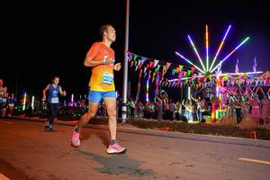 BIB: 400
                            <button type="button" onclick="openModal(15867476)" class="btn btn-primary btn-sm float-right btn-popup" data-toggle="modal" data-target=".modal-high-quality">
                        <i class="fas fa-shopping-cart"></i> Add to Cart
                    </button>
                                            <button type="button" onclick="isThisMe(15867476, true)" class="btn btn-success btn-sm float-right btn-popup btn-isme hidden" data-toggle="tooltip" data-placement="bottom" title="นี่คือรูปของคุณใช่ไหม คลิกที่นี่เพื่อเอาเข้าอัลบั้ม">
                        <i class="fas fa-plus"></i> Add to album
                    </button>
                    <button type="button" onclick="isThisMe(15867476, false)" class="btn btn-warning btn-sm float-right btn-popup btn-isnotme hidden">
                        <i class="fas fa-ban"></i> Remove from album
                    </button>