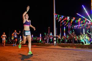 BIB: 476
                            <button type="button" onclick="openModal(15866721)" class="btn btn-primary btn-sm float-right btn-popup" data-toggle="modal" data-target=".modal-high-quality">
                        <i class="fas fa-shopping-cart"></i> Add to Cart
                    </button>
                                            <button type="button" onclick="isThisMe(15866721, true)" class="btn btn-success btn-sm float-right btn-popup btn-isme hidden" data-toggle="tooltip" data-placement="bottom" title="นี่คือรูปของคุณใช่ไหม คลิกที่นี่เพื่อเอาเข้าอัลบั้ม">
                        <i class="fas fa-plus"></i> Add to album
                    </button>
                    <button type="button" onclick="isThisMe(15866721, false)" class="btn btn-warning btn-sm float-right btn-popup btn-isnotme hidden">
                        <i class="fas fa-ban"></i> Remove from album
                    </button>