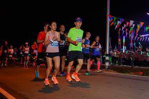 BIB: 41589
                            <button type="button" onclick="openModal(15868036)" class="btn btn-primary btn-sm float-right btn-popup" data-toggle="modal" data-target=".modal-high-quality">
                        <i class="fas fa-shopping-cart"></i> Add to Cart
                    </button>
                                            <button type="button" onclick="isThisMe(15868036, true)" class="btn btn-success btn-sm float-right btn-popup btn-isme hidden" data-toggle="tooltip" data-placement="bottom" title="นี่คือรูปของคุณใช่ไหม คลิกที่นี่เพื่อเอาเข้าอัลบั้ม">
                        <i class="fas fa-plus"></i> Add to album
                    </button>
                    <button type="button" onclick="isThisMe(15868036, false)" class="btn btn-warning btn-sm float-right btn-popup btn-isnotme hidden">
                        <i class="fas fa-ban"></i> Remove from album
                    </button>