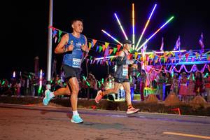 BIB: 405
                            <button type="button" onclick="openModal(15866964)" class="btn btn-primary btn-sm float-right btn-popup" data-toggle="modal" data-target=".modal-high-quality">
                        <i class="fas fa-shopping-cart"></i> Add to Cart
                    </button>
                                            <button type="button" onclick="isThisMe(15866964, true)" class="btn btn-success btn-sm float-right btn-popup btn-isme hidden" data-toggle="tooltip" data-placement="bottom" title="นี่คือรูปของคุณใช่ไหม คลิกที่นี่เพื่อเอาเข้าอัลบั้ม">
                        <i class="fas fa-plus"></i> Add to album
                    </button>
                    <button type="button" onclick="isThisMe(15866964, false)" class="btn btn-warning btn-sm float-right btn-popup btn-isnotme hidden">
                        <i class="fas fa-ban"></i> Remove from album
                    </button>