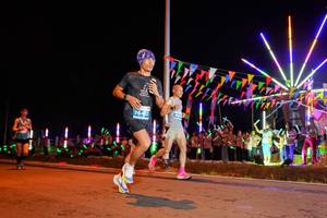 BIB: 7642
                            <button type="button" onclick="openModal(15867069)" class="btn btn-primary btn-sm float-right btn-popup" data-toggle="modal" data-target=".modal-high-quality">
                        <i class="fas fa-shopping-cart"></i> Add to Cart
                    </button>
                                            <button type="button" onclick="isThisMe(15867069, true)" class="btn btn-success btn-sm float-right btn-popup btn-isme hidden" data-toggle="tooltip" data-placement="bottom" title="นี่คือรูปของคุณใช่ไหม คลิกที่นี่เพื่อเอาเข้าอัลบั้ม">
                        <i class="fas fa-plus"></i> Add to album
                    </button>
                    <button type="button" onclick="isThisMe(15867069, false)" class="btn btn-warning btn-sm float-right btn-popup btn-isnotme hidden">
                        <i class="fas fa-ban"></i> Remove from album
                    </button>