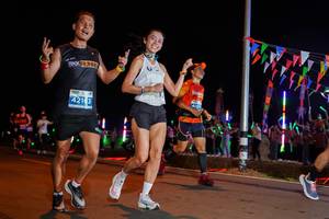 BIB: 400, 42163
                            <button type="button" onclick="openModal(15867731)" class="btn btn-primary btn-sm float-right btn-popup" data-toggle="modal" data-target=".modal-high-quality">
                        <i class="fas fa-shopping-cart"></i> Add to Cart
                    </button>
                                            <button type="button" onclick="isThisMe(15867731, true)" class="btn btn-success btn-sm float-right btn-popup btn-isme hidden" data-toggle="tooltip" data-placement="bottom" title="นี่คือรูปของคุณใช่ไหม คลิกที่นี่เพื่อเอาเข้าอัลบั้ม">
                        <i class="fas fa-plus"></i> Add to album
                    </button>
                    <button type="button" onclick="isThisMe(15867731, false)" class="btn btn-warning btn-sm float-right btn-popup btn-isnotme hidden">
                        <i class="fas fa-ban"></i> Remove from album
                    </button>