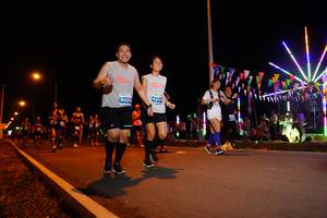 BIB: 4200, 459
                            <button type="button" onclick="openModal(14299166)" class="btn btn-primary btn-sm float-right btn-popup" data-toggle="modal" data-target=".modal-high-quality">
                        <i class="fas fa-shopping-cart"></i> Add to Cart
                    </button>
                                            <button type="button" onclick="isThisMe(14299166, true)" class="btn btn-success btn-sm float-right btn-popup btn-isme hidden" data-toggle="tooltip" data-placement="bottom" title="นี่คือรูปของคุณใช่ไหม คลิกที่นี่เพื่อเอาเข้าอัลบั้ม">
                        <i class="fas fa-plus"></i> Add to album
                    </button>
                    <button type="button" onclick="isThisMe(14299166, false)" class="btn btn-warning btn-sm float-right btn-popup btn-isnotme hidden">
                        <i class="fas fa-ban"></i> Remove from album
                    </button>