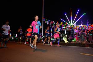 BIB: 4012, 414
                            <button type="button" onclick="openModal(14300582)" class="btn btn-primary btn-sm float-right btn-popup" data-toggle="modal" data-target=".modal-high-quality">
                        <i class="fas fa-shopping-cart"></i> Add to Cart
                    </button>
                                            <button type="button" onclick="isThisMe(14300582, true)" class="btn btn-success btn-sm float-right btn-popup btn-isme hidden" data-toggle="tooltip" data-placement="bottom" title="นี่คือรูปของคุณใช่ไหม คลิกที่นี่เพื่อเอาเข้าอัลบั้ม">
                        <i class="fas fa-plus"></i> Add to album
                    </button>
                    <button type="button" onclick="isThisMe(14300582, false)" class="btn btn-warning btn-sm float-right btn-popup btn-isnotme hidden">
                        <i class="fas fa-ban"></i> Remove from album
                    </button>