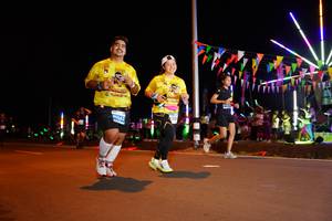 BIB: 542
                            <button type="button" onclick="openModal(14330950)" class="btn btn-primary btn-sm float-right btn-popup" data-toggle="modal" data-target=".modal-high-quality">
                        <i class="fas fa-shopping-cart"></i> Add to Cart
                    </button>
                                            <button type="button" onclick="isThisMe(14330950, true)" class="btn btn-success btn-sm float-right btn-popup btn-isme hidden" data-toggle="tooltip" data-placement="bottom" title="นี่คือรูปของคุณใช่ไหม คลิกที่นี่เพื่อเอาเข้าอัลบั้ม">
                        <i class="fas fa-plus"></i> Add to album
                    </button>
                    <button type="button" onclick="isThisMe(14330950, false)" class="btn btn-warning btn-sm float-right btn-popup btn-isnotme hidden">
                        <i class="fas fa-ban"></i> Remove from album
                    </button>