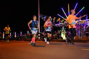 BIB: 4550, 582
                            <button type="button" onclick="openModal(14301123)" class="btn btn-primary btn-sm float-right btn-popup" data-toggle="modal" data-target=".modal-high-quality">
                        <i class="fas fa-shopping-cart"></i> Add to Cart
                    </button>
                                            <button type="button" onclick="isThisMe(14301123, true)" class="btn btn-success btn-sm float-right btn-popup btn-isme hidden" data-toggle="tooltip" data-placement="bottom" title="นี่คือรูปของคุณใช่ไหม คลิกที่นี่เพื่อเอาเข้าอัลบั้ม">
                        <i class="fas fa-plus"></i> Add to album
                    </button>
                    <button type="button" onclick="isThisMe(14301123, false)" class="btn btn-warning btn-sm float-right btn-popup btn-isnotme hidden">
                        <i class="fas fa-ban"></i> Remove from album
                    </button>