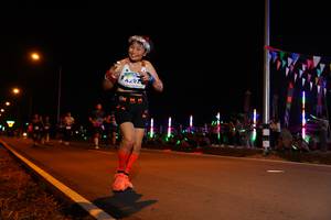 BIB: 4292
                            <button type="button" onclick="openModal(14316407)" class="btn btn-primary btn-sm float-right btn-popup" data-toggle="modal" data-target=".modal-high-quality">
                        <i class="fas fa-shopping-cart"></i> Add to Cart
                    </button>
                                            <button type="button" onclick="isThisMe(14316407, true)" class="btn btn-success btn-sm float-right btn-popup btn-isme hidden" data-toggle="tooltip" data-placement="bottom" title="นี่คือรูปของคุณใช่ไหม คลิกที่นี่เพื่อเอาเข้าอัลบั้ม">
                        <i class="fas fa-plus"></i> Add to album
                    </button>
                    <button type="button" onclick="isThisMe(14316407, false)" class="btn btn-warning btn-sm float-right btn-popup btn-isnotme hidden">
                        <i class="fas fa-ban"></i> Remove from album
                    </button>