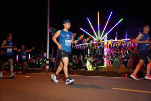 BIB: 40913
                            <button type="button" onclick="openModal(14300560)" class="btn btn-primary btn-sm float-right btn-popup" data-toggle="modal" data-target=".modal-high-quality">
                        <i class="fas fa-shopping-cart"></i> Add to Cart
                    </button>
                                            <button type="button" onclick="isThisMe(14300560, true)" class="btn btn-success btn-sm float-right btn-popup btn-isme hidden" data-toggle="tooltip" data-placement="bottom" title="นี่คือรูปของคุณใช่ไหม คลิกที่นี่เพื่อเอาเข้าอัลบั้ม">
                        <i class="fas fa-plus"></i> Add to album
                    </button>
                    <button type="button" onclick="isThisMe(14300560, false)" class="btn btn-warning btn-sm float-right btn-popup btn-isnotme hidden">
                        <i class="fas fa-ban"></i> Remove from album
                    </button>