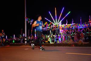 BIB: 415
                            <button type="button" onclick="openModal(14311312)" class="btn btn-primary btn-sm float-right btn-popup" data-toggle="modal" data-target=".modal-high-quality">
                        <i class="fas fa-shopping-cart"></i> Add to Cart
                    </button>
                                            <button type="button" onclick="isThisMe(14311312, true)" class="btn btn-success btn-sm float-right btn-popup btn-isme hidden" data-toggle="tooltip" data-placement="bottom" title="นี่คือรูปของคุณใช่ไหม คลิกที่นี่เพื่อเอาเข้าอัลบั้ม">
                        <i class="fas fa-plus"></i> Add to album
                    </button>
                    <button type="button" onclick="isThisMe(14311312, false)" class="btn btn-warning btn-sm float-right btn-popup btn-isnotme hidden">
                        <i class="fas fa-ban"></i> Remove from album
                    </button>