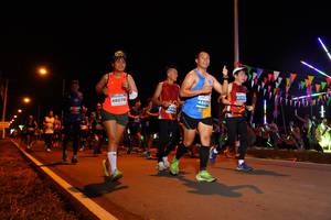 BIB: 4740, 48078, 4665
                            <button type="button" onclick="openModal(14296328)" class="btn btn-primary btn-sm float-right btn-popup" data-toggle="modal" data-target=".modal-high-quality">
                        <i class="fas fa-shopping-cart"></i> Add to Cart
                    </button>
                                            <button type="button" onclick="isThisMe(14296328, true)" class="btn btn-success btn-sm float-right btn-popup btn-isme hidden" data-toggle="tooltip" data-placement="bottom" title="นี่คือรูปของคุณใช่ไหม คลิกที่นี่เพื่อเอาเข้าอัลบั้ม">
                        <i class="fas fa-plus"></i> Add to album
                    </button>
                    <button type="button" onclick="isThisMe(14296328, false)" class="btn btn-warning btn-sm float-right btn-popup btn-isnotme hidden">
                        <i class="fas fa-ban"></i> Remove from album
                    </button>