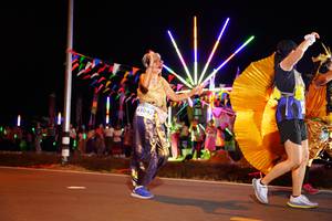 BIB: 43042
                            <button type="button" onclick="openModal(14335843)" class="btn btn-primary btn-sm float-right btn-popup" data-toggle="modal" data-target=".modal-high-quality">
                        <i class="fas fa-shopping-cart"></i> Add to Cart
                    </button>
                                            <button type="button" onclick="isThisMe(14335843, true)" class="btn btn-success btn-sm float-right btn-popup btn-isme hidden" data-toggle="tooltip" data-placement="bottom" title="นี่คือรูปของคุณใช่ไหม คลิกที่นี่เพื่อเอาเข้าอัลบั้ม">
                        <i class="fas fa-plus"></i> Add to album
                    </button>
                    <button type="button" onclick="isThisMe(14335843, false)" class="btn btn-warning btn-sm float-right btn-popup btn-isnotme hidden">
                        <i class="fas fa-ban"></i> Remove from album
                    </button>