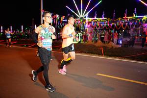 BIB: 45930
                            <button type="button" onclick="openModal(14330459)" class="btn btn-primary btn-sm float-right btn-popup" data-toggle="modal" data-target=".modal-high-quality">
                        <i class="fas fa-shopping-cart"></i> Add to Cart
                    </button>
                                            <button type="button" onclick="isThisMe(14330459, true)" class="btn btn-success btn-sm float-right btn-popup btn-isme hidden" data-toggle="tooltip" data-placement="bottom" title="นี่คือรูปของคุณใช่ไหม คลิกที่นี่เพื่อเอาเข้าอัลบั้ม">
                        <i class="fas fa-plus"></i> Add to album
                    </button>
                    <button type="button" onclick="isThisMe(14330459, false)" class="btn btn-warning btn-sm float-right btn-popup btn-isnotme hidden">
                        <i class="fas fa-ban"></i> Remove from album
                    </button>