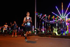 BIB: 4025
                            <button type="button" onclick="openModal(14305563)" class="btn btn-primary btn-sm float-right btn-popup" data-toggle="modal" data-target=".modal-high-quality">
                        <i class="fas fa-shopping-cart"></i> Add to Cart
                    </button>
                                            <button type="button" onclick="isThisMe(14305563, true)" class="btn btn-success btn-sm float-right btn-popup btn-isme hidden" data-toggle="tooltip" data-placement="bottom" title="นี่คือรูปของคุณใช่ไหม คลิกที่นี่เพื่อเอาเข้าอัลบั้ม">
                        <i class="fas fa-plus"></i> Add to album
                    </button>
                    <button type="button" onclick="isThisMe(14305563, false)" class="btn btn-warning btn-sm float-right btn-popup btn-isnotme hidden">
                        <i class="fas fa-ban"></i> Remove from album
                    </button>