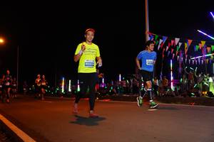 BIB: 46800
                            <button type="button" onclick="openModal(14309073)" class="btn btn-primary btn-sm float-right btn-popup" data-toggle="modal" data-target=".modal-high-quality">
                        <i class="fas fa-shopping-cart"></i> Add to Cart
                    </button>
                                            <button type="button" onclick="isThisMe(14309073, true)" class="btn btn-success btn-sm float-right btn-popup btn-isme hidden" data-toggle="tooltip" data-placement="bottom" title="นี่คือรูปของคุณใช่ไหม คลิกที่นี่เพื่อเอาเข้าอัลบั้ม">
                        <i class="fas fa-plus"></i> Add to album
                    </button>
                    <button type="button" onclick="isThisMe(14309073, false)" class="btn btn-warning btn-sm float-right btn-popup btn-isnotme hidden">
                        <i class="fas fa-ban"></i> Remove from album
                    </button>