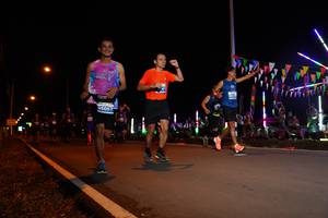 BIB: 5067
                            <button type="button" onclick="openModal(14314529)" class="btn btn-primary btn-sm float-right btn-popup" data-toggle="modal" data-target=".modal-high-quality">
                        <i class="fas fa-shopping-cart"></i> Add to Cart
                    </button>
                                            <button type="button" onclick="isThisMe(14314529, true)" class="btn btn-success btn-sm float-right btn-popup btn-isme hidden" data-toggle="tooltip" data-placement="bottom" title="นี่คือรูปของคุณใช่ไหม คลิกที่นี่เพื่อเอาเข้าอัลบั้ม">
                        <i class="fas fa-plus"></i> Add to album
                    </button>
                    <button type="button" onclick="isThisMe(14314529, false)" class="btn btn-warning btn-sm float-right btn-popup btn-isnotme hidden">
                        <i class="fas fa-ban"></i> Remove from album
                    </button>