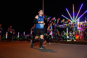 BIB: 4024
                            <button type="button" onclick="openModal(14317140)" class="btn btn-primary btn-sm float-right btn-popup" data-toggle="modal" data-target=".modal-high-quality">
                        <i class="fas fa-shopping-cart"></i> Add to Cart
                    </button>
                                            <button type="button" onclick="isThisMe(14317140, true)" class="btn btn-success btn-sm float-right btn-popup btn-isme hidden" data-toggle="tooltip" data-placement="bottom" title="นี่คือรูปของคุณใช่ไหม คลิกที่นี่เพื่อเอาเข้าอัลบั้ม">
                        <i class="fas fa-plus"></i> Add to album
                    </button>
                    <button type="button" onclick="isThisMe(14317140, false)" class="btn btn-warning btn-sm float-right btn-popup btn-isnotme hidden">
                        <i class="fas fa-ban"></i> Remove from album
                    </button>