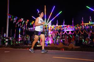 BIB: 950
                            <button type="button" onclick="openModal(14321769)" class="btn btn-primary btn-sm float-right btn-popup" data-toggle="modal" data-target=".modal-high-quality">
                        <i class="fas fa-shopping-cart"></i> Add to Cart
                    </button>
                                            <button type="button" onclick="isThisMe(14321769, true)" class="btn btn-success btn-sm float-right btn-popup btn-isme hidden" data-toggle="tooltip" data-placement="bottom" title="นี่คือรูปของคุณใช่ไหม คลิกที่นี่เพื่อเอาเข้าอัลบั้ม">
                        <i class="fas fa-plus"></i> Add to album
                    </button>
                    <button type="button" onclick="isThisMe(14321769, false)" class="btn btn-warning btn-sm float-right btn-popup btn-isnotme hidden">
                        <i class="fas fa-ban"></i> Remove from album
                    </button>