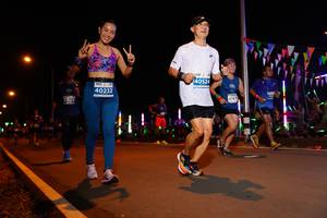 BIB: 40524, 40232, 4767
                            <button type="button" onclick="openModal(14308301)" class="btn btn-primary btn-sm float-right btn-popup" data-toggle="modal" data-target=".modal-high-quality">
                        <i class="fas fa-shopping-cart"></i> Add to Cart
                    </button>
                                            <button type="button" onclick="isThisMe(14308301, true)" class="btn btn-success btn-sm float-right btn-popup btn-isme hidden" data-toggle="tooltip" data-placement="bottom" title="นี่คือรูปของคุณใช่ไหม คลิกที่นี่เพื่อเอาเข้าอัลบั้ม">
                        <i class="fas fa-plus"></i> Add to album
                    </button>
                    <button type="button" onclick="isThisMe(14308301, false)" class="btn btn-warning btn-sm float-right btn-popup btn-isnotme hidden">
                        <i class="fas fa-ban"></i> Remove from album
                    </button>