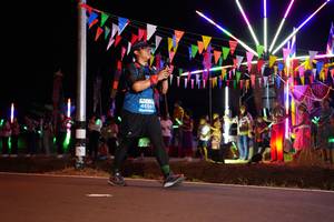 BIB: 46561
                            <button type="button" onclick="openModal(14330913)" class="btn btn-primary btn-sm float-right btn-popup" data-toggle="modal" data-target=".modal-high-quality">
                        <i class="fas fa-shopping-cart"></i> Add to Cart
                    </button>
                                            <button type="button" onclick="isThisMe(14330913, true)" class="btn btn-success btn-sm float-right btn-popup btn-isme hidden" data-toggle="tooltip" data-placement="bottom" title="นี่คือรูปของคุณใช่ไหม คลิกที่นี่เพื่อเอาเข้าอัลบั้ม">
                        <i class="fas fa-plus"></i> Add to album
                    </button>
                    <button type="button" onclick="isThisMe(14330913, false)" class="btn btn-warning btn-sm float-right btn-popup btn-isnotme hidden">
                        <i class="fas fa-ban"></i> Remove from album
                    </button>