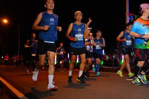 BIB: 5780, 4198, 10630
                            <button type="button" onclick="openModal(14305817)" class="btn btn-primary btn-sm float-right btn-popup" data-toggle="modal" data-target=".modal-high-quality">
                        <i class="fas fa-shopping-cart"></i> Add to Cart
                    </button>
                                            <button type="button" onclick="isThisMe(14305817, true)" class="btn btn-success btn-sm float-right btn-popup btn-isme hidden" data-toggle="tooltip" data-placement="bottom" title="นี่คือรูปของคุณใช่ไหม คลิกที่นี่เพื่อเอาเข้าอัลบั้ม">
                        <i class="fas fa-plus"></i> Add to album
                    </button>
                    <button type="button" onclick="isThisMe(14305817, false)" class="btn btn-warning btn-sm float-right btn-popup btn-isnotme hidden">
                        <i class="fas fa-ban"></i> Remove from album
                    </button>