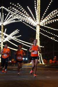 BIB: 564, 25776, 23514
                            <button type="button" onclick="openModal(14916120)" class="btn btn-primary btn-sm float-right btn-popup" data-toggle="modal" data-target=".modal-high-quality">
                        <i class="fas fa-shopping-cart"></i> Add to Cart
                    </button>
                                            <button type="button" onclick="isThisMe(14916120, true)" class="btn btn-success btn-sm float-right btn-popup btn-isme hidden" data-toggle="tooltip" data-placement="bottom" title="นี่คือรูปของคุณใช่ไหม คลิกที่นี่เพื่อเอาเข้าอัลบั้ม">
                        <i class="fas fa-plus"></i> Add to album
                    </button>
                    <button type="button" onclick="isThisMe(14916120, false)" class="btn btn-warning btn-sm float-right btn-popup btn-isnotme hidden">
                        <i class="fas fa-ban"></i> Remove from album
                    </button>