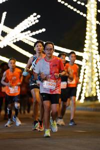 BIB: 78909
                            <button type="button" onclick="openModal(14920712)" class="btn btn-primary btn-sm float-right btn-popup" data-toggle="modal" data-target=".modal-high-quality">
                        <i class="fas fa-shopping-cart"></i> Add to Cart
                    </button>
                                            <button type="button" onclick="isThisMe(14920712, true)" class="btn btn-success btn-sm float-right btn-popup btn-isme hidden" data-toggle="tooltip" data-placement="bottom" title="นี่คือรูปของคุณใช่ไหม คลิกที่นี่เพื่อเอาเข้าอัลบั้ม">
                        <i class="fas fa-plus"></i> Add to album
                    </button>
                    <button type="button" onclick="isThisMe(14920712, false)" class="btn btn-warning btn-sm float-right btn-popup btn-isnotme hidden">
                        <i class="fas fa-ban"></i> Remove from album
                    </button>