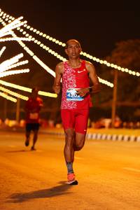 BIB: 4202
                            <button type="button" onclick="openModal(14902715)" class="btn btn-primary btn-sm float-right btn-popup" data-toggle="modal" data-target=".modal-high-quality">
                        <i class="fas fa-shopping-cart"></i> Add to Cart
                    </button>
                                            <button type="button" onclick="isThisMe(14902715, true)" class="btn btn-success btn-sm float-right btn-popup btn-isme hidden" data-toggle="tooltip" data-placement="bottom" title="นี่คือรูปของคุณใช่ไหม คลิกที่นี่เพื่อเอาเข้าอัลบั้ม">
                        <i class="fas fa-plus"></i> Add to album
                    </button>
                    <button type="button" onclick="isThisMe(14902715, false)" class="btn btn-warning btn-sm float-right btn-popup btn-isnotme hidden">
                        <i class="fas fa-ban"></i> Remove from album
                    </button>