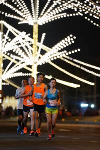 BIB: 4085, 2646, 9422
                            <button type="button" onclick="openModal(14906525)" class="btn btn-primary btn-sm float-right btn-popup" data-toggle="modal" data-target=".modal-high-quality">
                        <i class="fas fa-shopping-cart"></i> Add to Cart
                    </button>
                                            <button type="button" onclick="isThisMe(14906525, true)" class="btn btn-success btn-sm float-right btn-popup btn-isme hidden" data-toggle="tooltip" data-placement="bottom" title="นี่คือรูปของคุณใช่ไหม คลิกที่นี่เพื่อเอาเข้าอัลบั้ม">
                        <i class="fas fa-plus"></i> Add to album
                    </button>
                    <button type="button" onclick="isThisMe(14906525, false)" class="btn btn-warning btn-sm float-right btn-popup btn-isnotme hidden">
                        <i class="fas fa-ban"></i> Remove from album
                    </button>